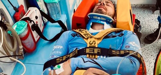 Dovizioso, temporalmente en silla de ruedas, relata sus innumerables fracturas