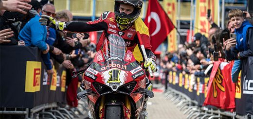 El truco de Ducati para que Bautista no note tanto el lastre en su Panigale V4 R
