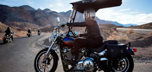 No es broma: lanzan un techo universal para motos, y cuesta cuatro duros