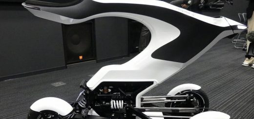 Roidz Tech Raptor, una motocicleta japonesa en forma de dragón