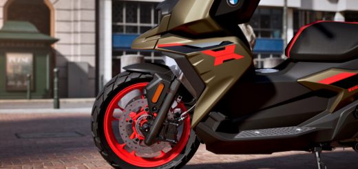 BMW Motorrad presenta sus renovados scooters BMW C 400 GT y BMW C 400 X - Revista Moto