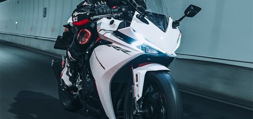 Esta 250 china viene con control de tracción, alcanza los 160 km/h y su diseño no deja indiferente