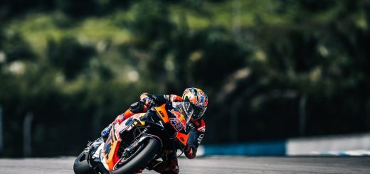 Jorge Martín sentencia el mundial de MotoGP aprovechando la caída de Pecco Bagnaia en la sprint de Malasia