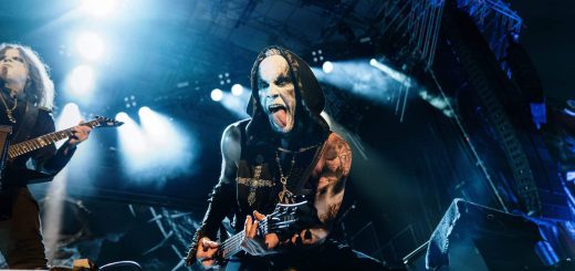 Behemoth blasfema en Navidad con el anuncio de un nuevo álbum