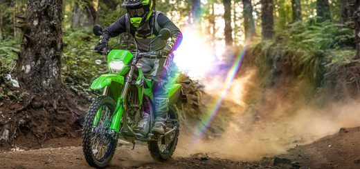 Honda XR 300 Tornado o Kawasaki KLX 300: ¿cuál es la mejor on-off del mercado??
