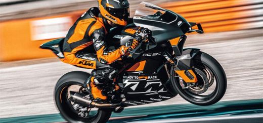 KTM tiene muchas más motos sin vender de lo que se hablaba, pero ha encontrado un salvavidas