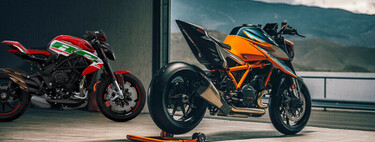 Santa Claus cambia los renos por una Suzuki GSX-R y desata una persecución a 200 km/h