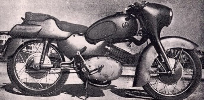 Conoce Moan, un invento valenciano que unió el motociclismo con la tierra y el agua
