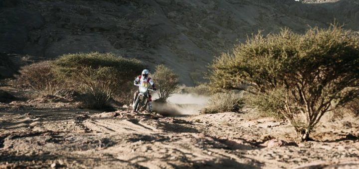 Dakar: Lorenzo Santolino hace historia en la etapa 3