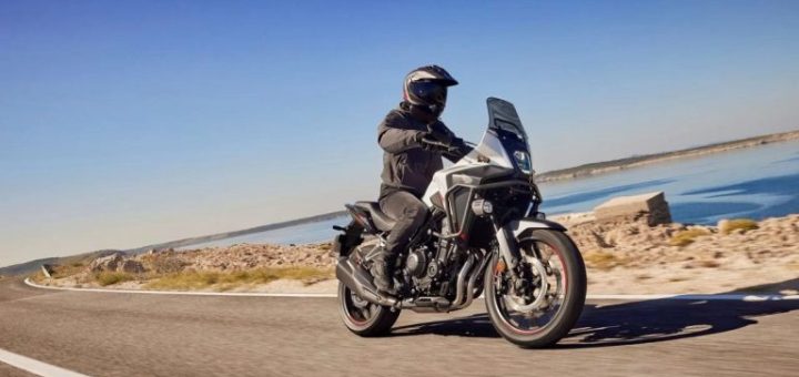 Honda se mete en el segmento más caliente y lanza una moto trail de media cilindrada