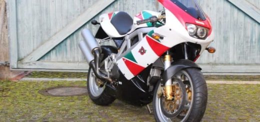 Motos de ensueño a la venta: Bimota DB4 Tricolore de 2006 a estrenar