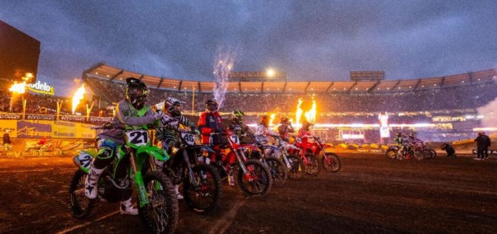 Supercross: Jett Lawrence y Haiden Deegan dominan en Anaheim 2
