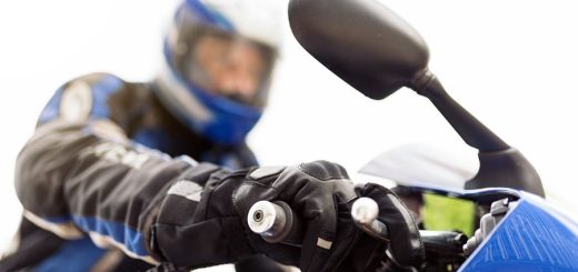 Cómo aprender a manejar moto de cambios: Guía para novatos