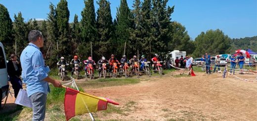 Lío entre la FMCV y la Federación Española: "Han borrado del mapa el motociclismo valenciano"