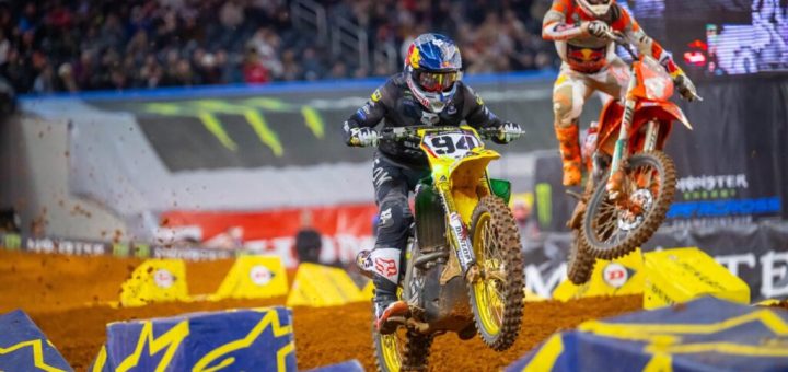 Supercross: Cooper Webb se impone en Arlington y toma la delantera en el campeonato