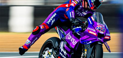 Miller tuvo que agarrar el carenado de su Yamaha a 330 km/h para que no saliera volando