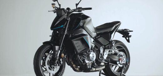 Una Yamaha MT-09 PHEV. El último invento revolucionario japonés es una naked híbrida enchufable, y tiene lo mejor de las de gasolina y eléctricas