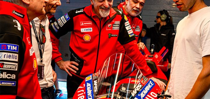 Ducati le ofrece a Carlos Alcaraz probar la MotoGP de Marc Márquez