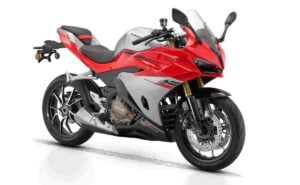 Esta moto es más potente, tecnológica, barata y que la Kawasaki Ninja 500: ¿cuánto cuesta