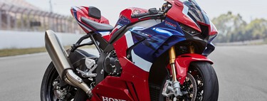 Han desempolvado a la moto de ocho cilindros y motor de F1 para romper un récord de hace 115 años. Son 235 CV de pura bestia