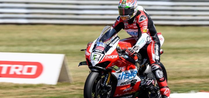 Irwin topples Ray from the top of the times in Free Practice