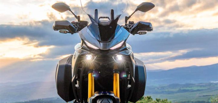 La viajera mediana de Yamaha tiene una versión más equipada: sus novedades y rivales