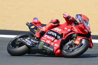 Marc Márquez rechaza la etiqueta de favorito del MotoGP de Francia recordando sus recientes caídas