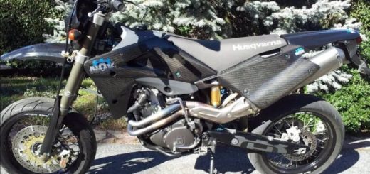 Aparece a la venta una Husqvarna NOX, la supermotard más exclusiva de la historia