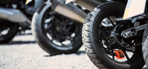 Cómo atar una moto para que no la roben: Guía práctica