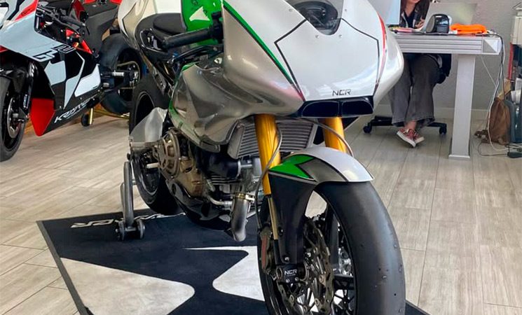La superbike con motor Multistrada que vale como dos Panigale V4 S: NCR Millona One Shot