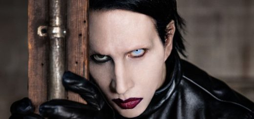 Marilyn Manson se enfrenta ahora a peticiones de un parlamentario británico para que se cancele una segunda parada de su gira por el Reino Unido