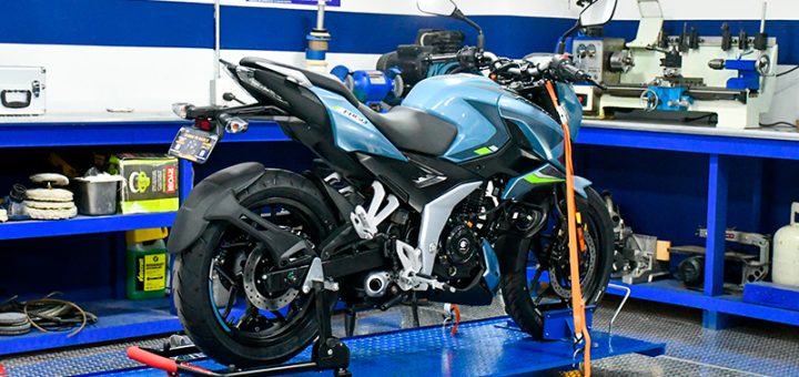 Bajaj llega al corazón de Azcapotzalco