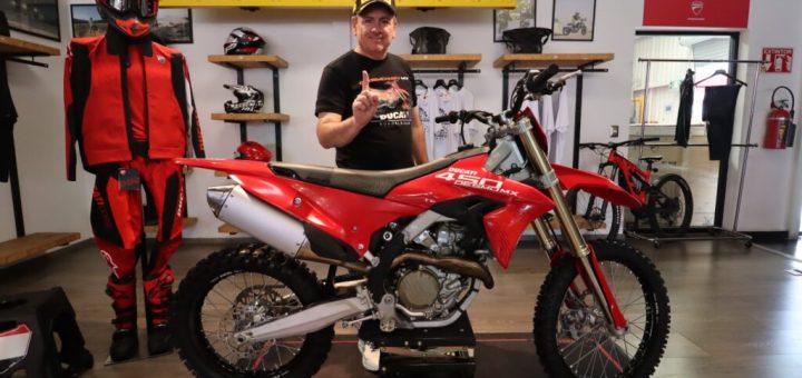 Ducati Guadalajara presenta en exclusiva la nueva Desmo450 MX, su primera moto 100% off-road de la marca italiana