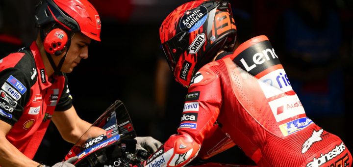 Marc Márquez lidera la sesión de calentamiento del MotoGP de Brno - Quartararo y Zarco impresionan con neumáticos usados