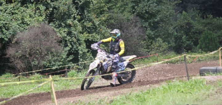 Motociclismo, familia y emoción: una jornada llena de pasión y enduro en el Harescramble en La Noria, Nayarit