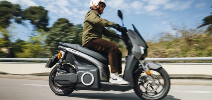 Silence suministrará 3.000 scooters eléctricos a PandaGo para descarbonizar el reparto a domicilio