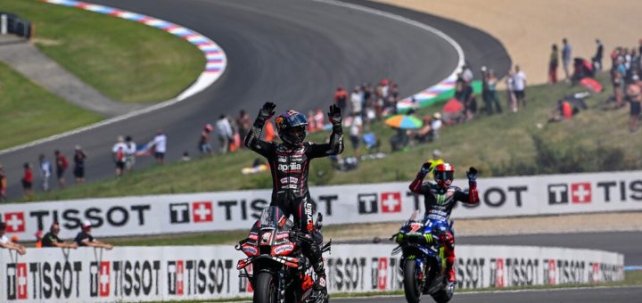 Solo hay una forma de evitar que todas las motos del mundo acaben siendo eléctricas, y MotoGP va a empezar a usar el invento desde ya
