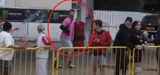 A un hombre se le ocurrió pasar borracho y drogado por mitad de una carrera de motos a 300 km/h. Ha acabado en la cárcel