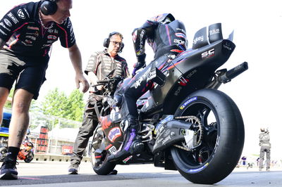 Jorge Martín mostró una bola de cristal con predicciones de MotoGP atrevidas