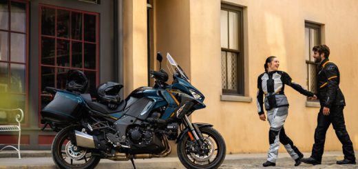 Kawasaki Versys 1100: Nuevos colores para la nueva temporada