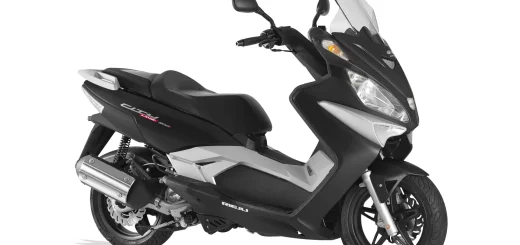 Moto del día: Rieju City Line 300