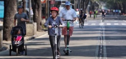 Va reforma que regula 'bicis', motos y patines eléctricos, pese a descontento: Morena - La Jornada