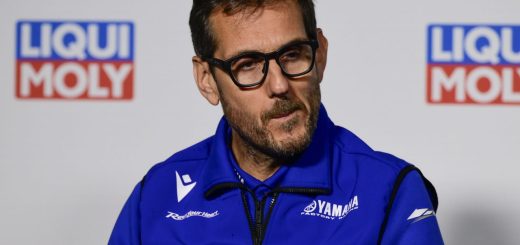 Yamaha “muy cerca” de una decisión sobre la V4 de MotoGP: “Estamos totalmente comprometidos con ella”