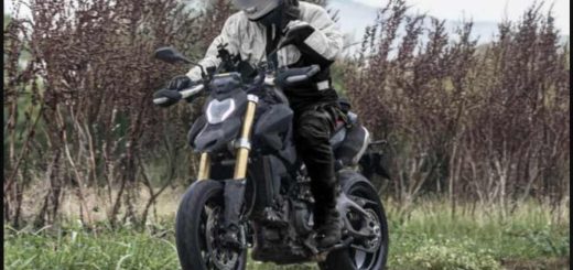Ducati renovará una de sus motos de acceso a la marca: nuevo motor y menos peso