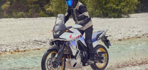 Este es el precio de la Honda Transalp 750: ¿más barata que una Yamaha Ténéré 700?
