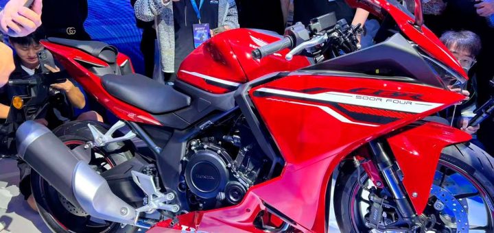 Honda presenta su pequeña bomba de 4 cilindros y 500 cc: hola CBR500R Four