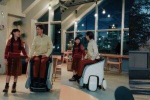 Honda UNI-ONE: la silla de ruedas eléctrica con alma de robot