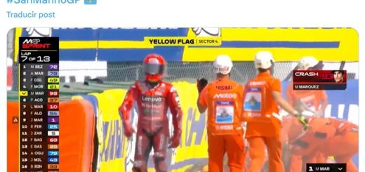 Marco Bezzecchi rompe la racha de Ducati en las sprint gracias una caída de Marc Márquez muy celebrada en Misano