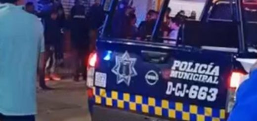Mujer y Joven Quedan Heridos de Gravedad Tras Choque y Pelea en León, Guanajuato - N+