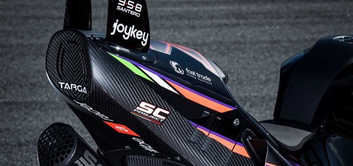 Tiene casi 240 CV, un precio por las nubes y es para pocos: cuánto cuesta la Aprilia más radical